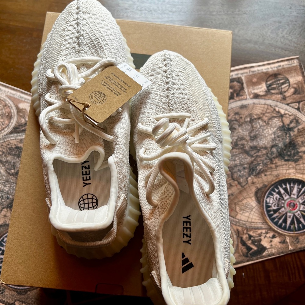 YEEZY BOOST 350 V2. Beige but reads more cream/white. NWT.